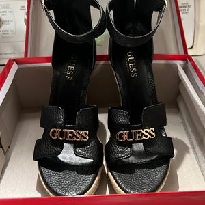 Guess Wedges